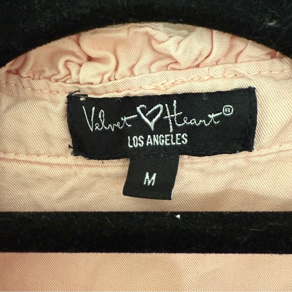 Velvet Heart Pink Ruffle Sleeveless Button Down Blouse | M - Picture 3 of 7